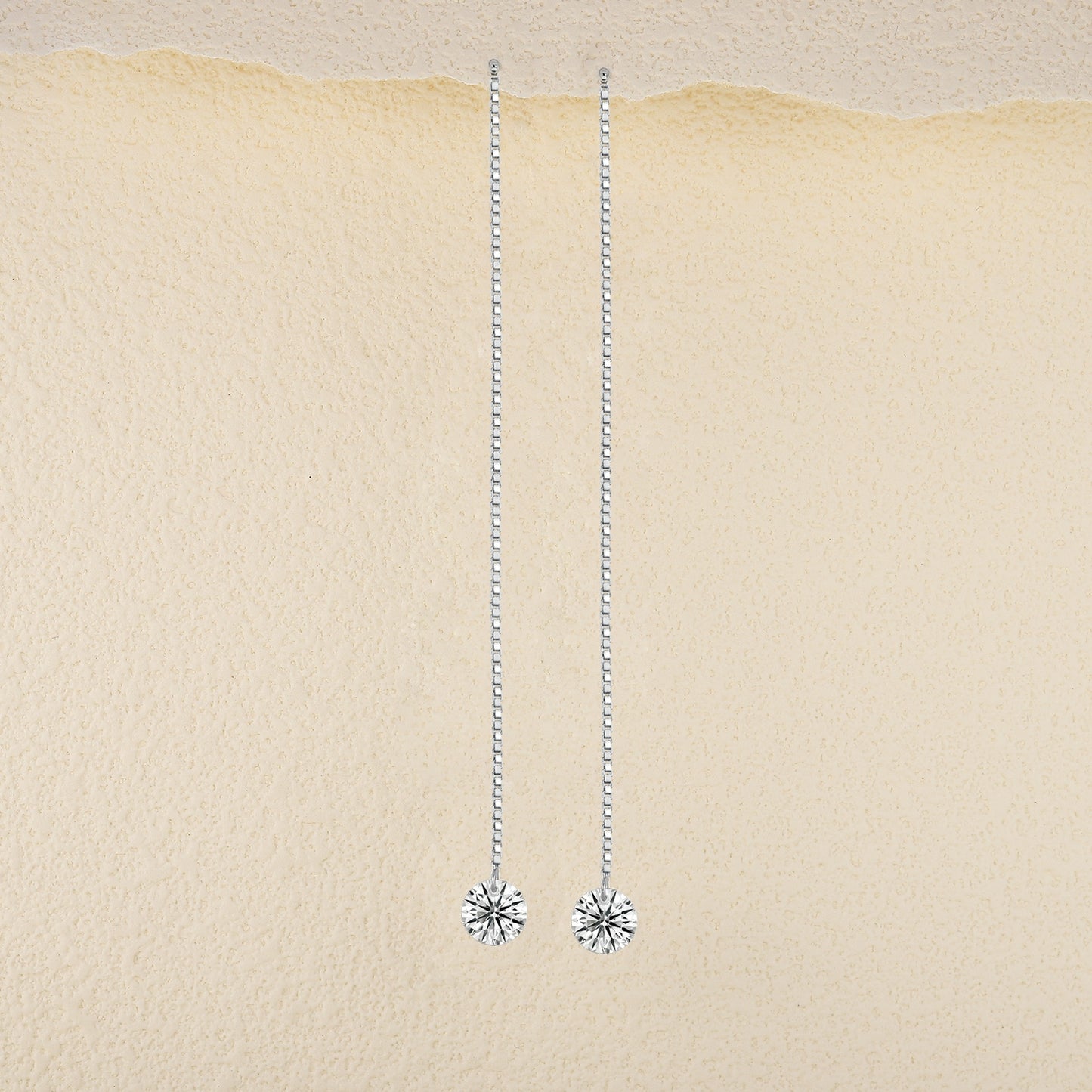 Top-quality Moissanite Luxury And Fashionable Light Luxury Jewelry Silver Stud Earrings S925 Silver Plated Platinum