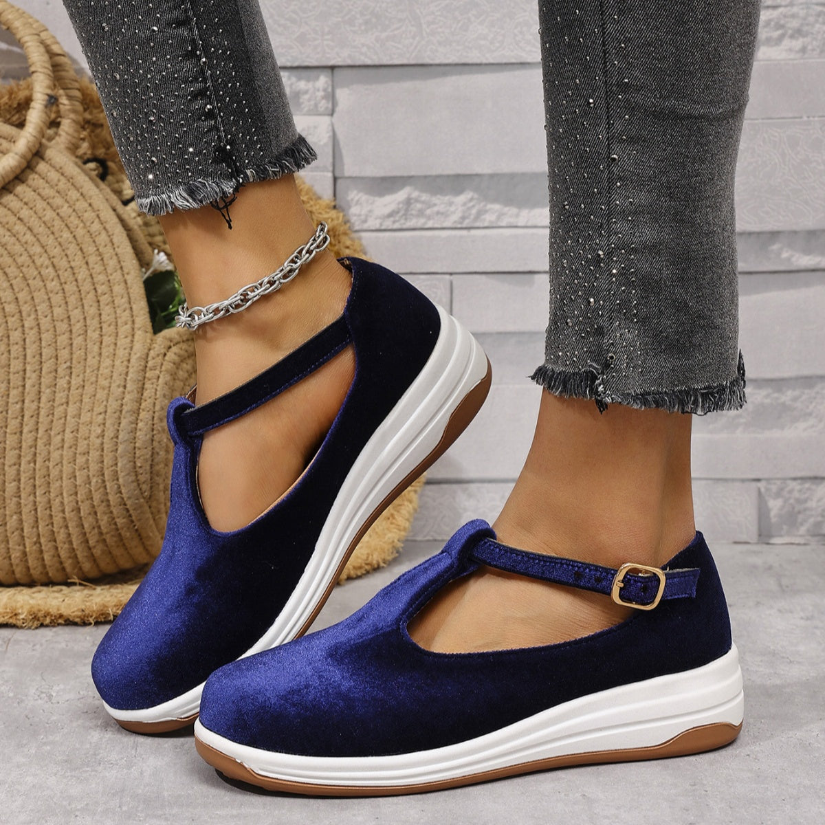 0af9b763-bb99-4c0f-aaa4-89272350af28-Max