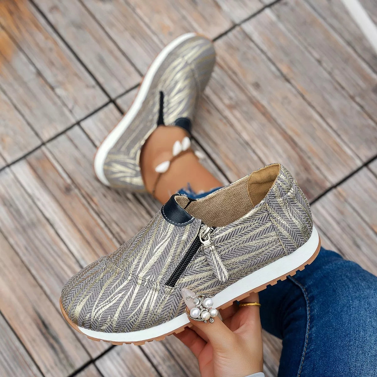 6c2f0a82f0ac40f28aa52e94268e750d-Max-Origin