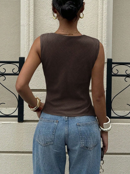 6fb7a78d-33c0-47fb-acce-e5a0f9611bc6-Max