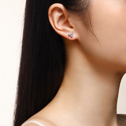 Top-quality Moissanite Luxury And Fashionable Light Luxury Jewelry Silver Stud Earrings S925 Silver Plated Platinum