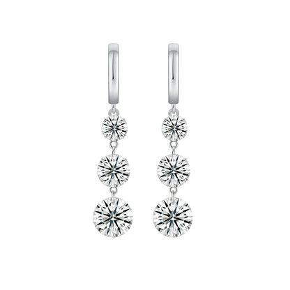 Top-quality Moissanite Luxury And Fashionable Light Luxury Jewelry Silver Stud Earrings S925 Silver Plated Platinum