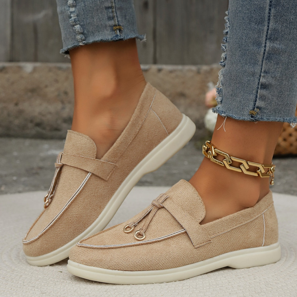 aaaffb89-4ee0-4182-bf88-417c9f3ffbaf-Max