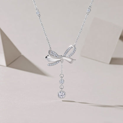 Set With Top-quality Moissanite, This Luxurious And Fashionable Light Luxury Trend Jewelry Necklace Pendant Is Made Of S925 Silver Electroplated With Platinum