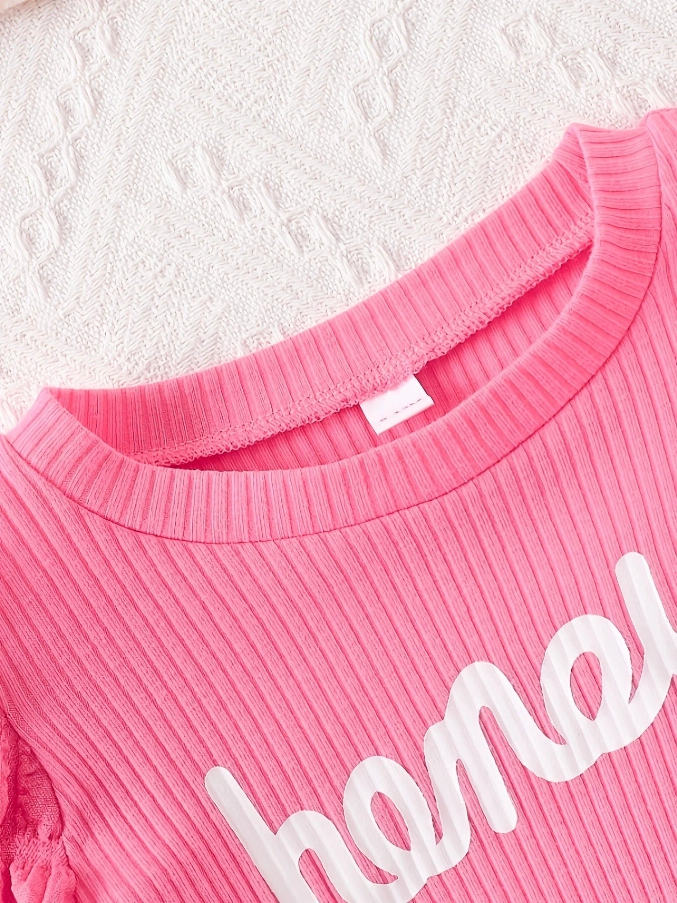 d1463468-b7ae-4ce9-8f36-c3459d73247d-Max