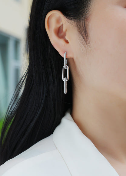 Top-quality Moissanite Luxury And Fashionable Light Luxury Jewelry Silver Stud Earrings S925 Silver Plated Platinum