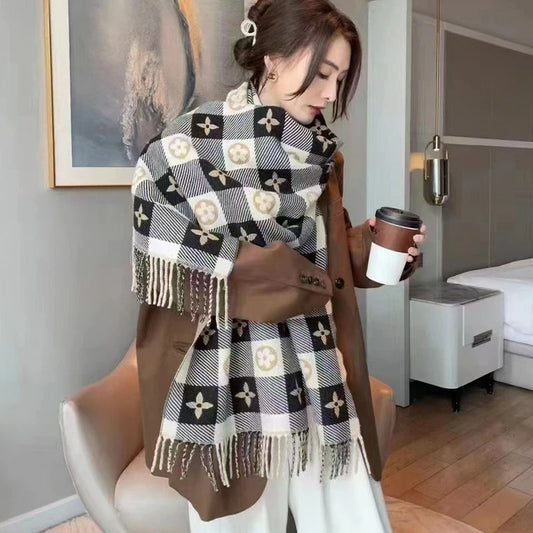 Elegant Women's Pashmina Scarf - Warm Winter Shawl, Versatile Thickened Wrap for Daily Use, Fashionable Autumn Accessory